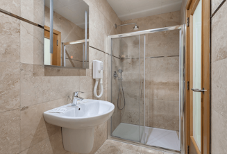 Plaza Regency Ensuite